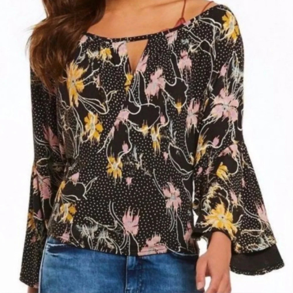 FREE PEOPLE One Last Time Bellsleeve Floral Cropped Boho Wrap Blouse Top - Picture 2 of 12